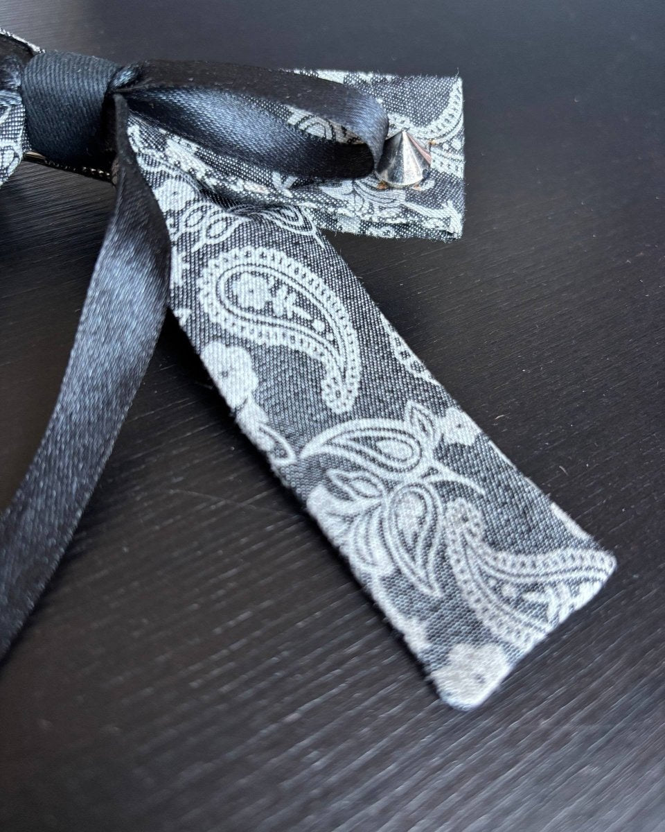 Alternative Handmade Hair Bow - Black&Paisley by Lunaticpin