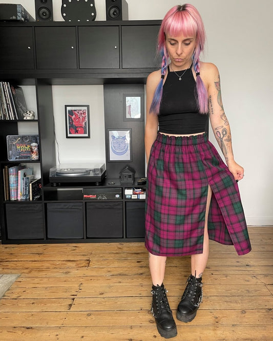 Handmade MAGGIE SKIRT - PURPLE AND GREEN TARTAN - Lunaticpin