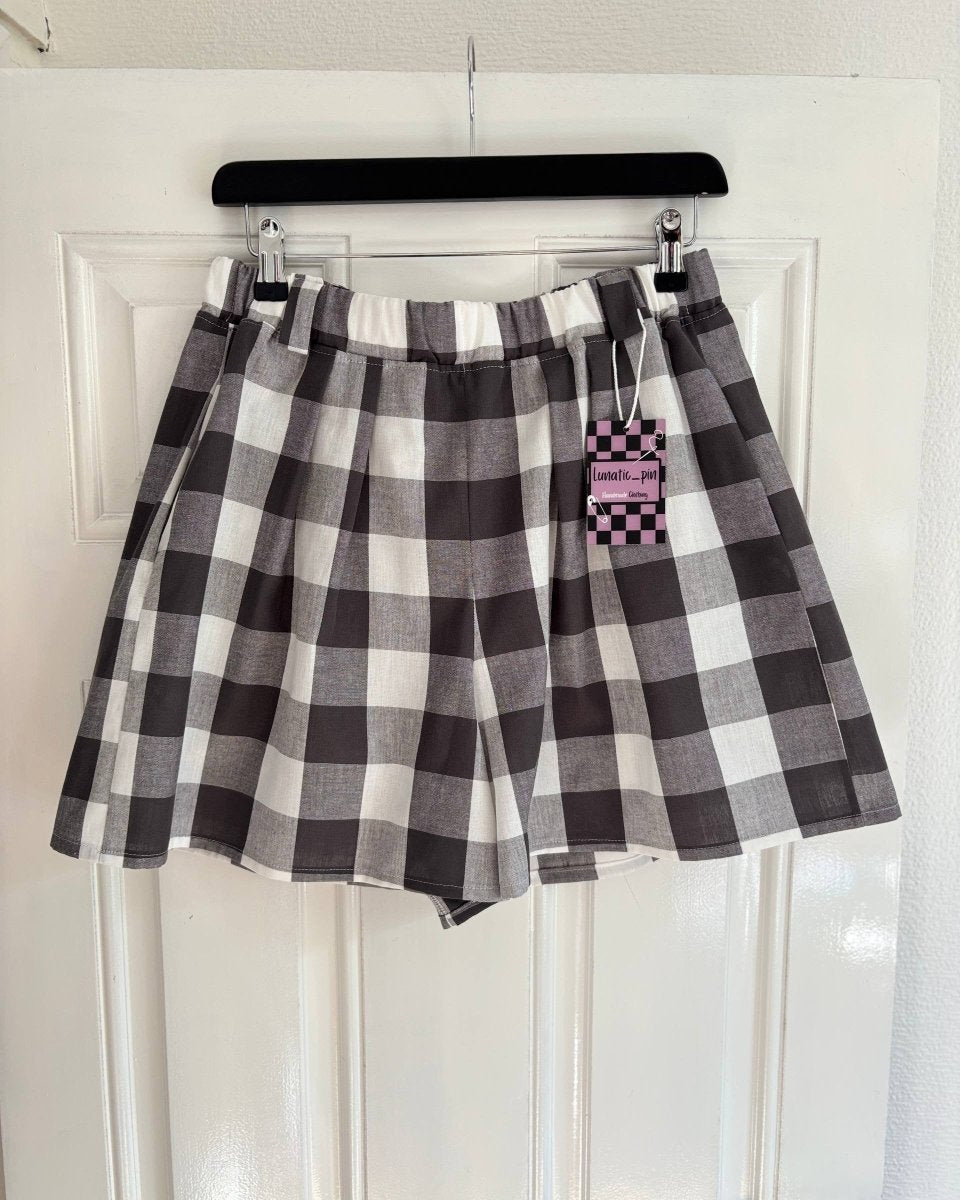 Alternative Handmade Effie Shorts - custom fabric and size by Lunaticpin