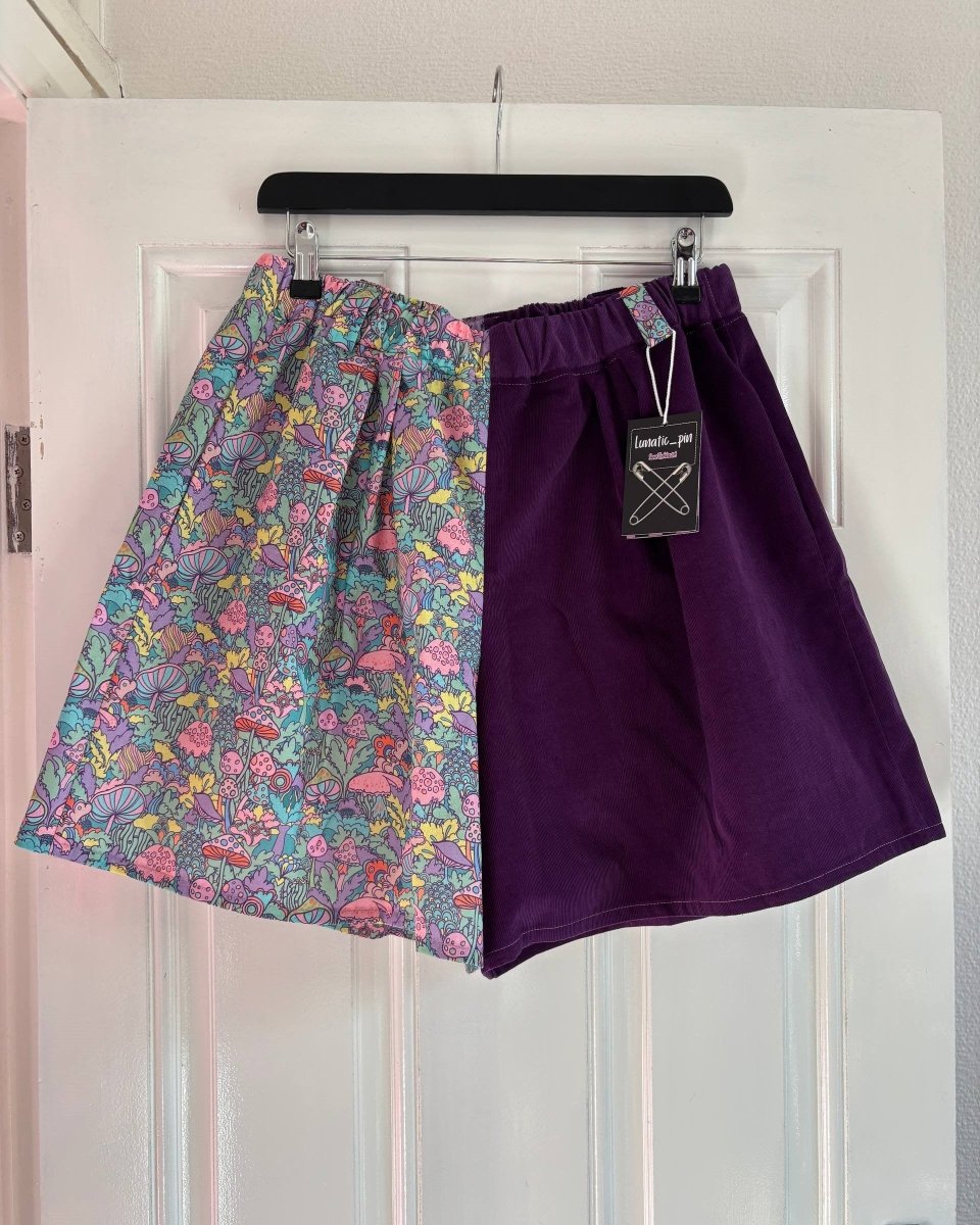 Alternative Handmade Effie Shorts - size L by Lunaticpin