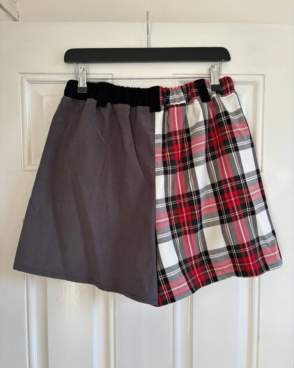 Alternative Handmade Effie Shorts - size M by Lunaticpin