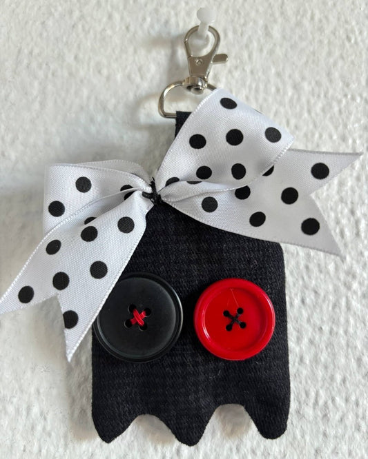 Alternative Handmade Keyring - Ghost 1 by Lunaticpin
