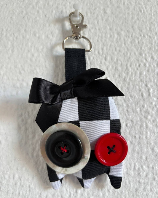 Alternative Handmade Keyring - Ghost 2 by Lunaticpin
