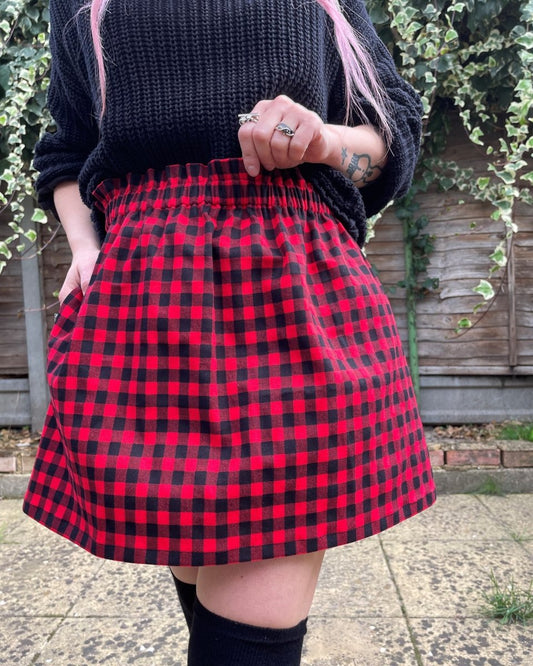 Handmade SKIRT NANCY - RED AND BLACK CHECKS - Lunaticpin